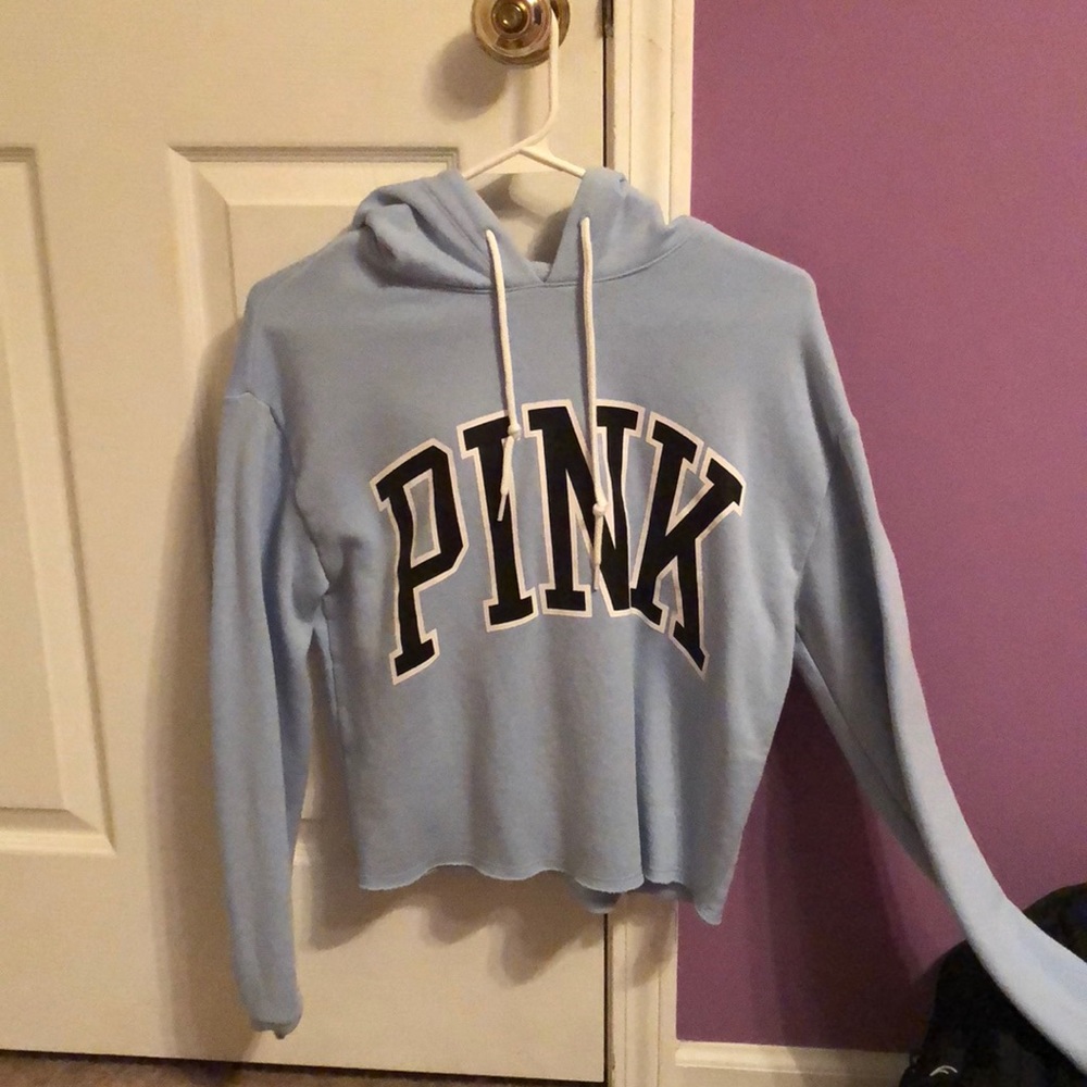 pink cropped hoodie